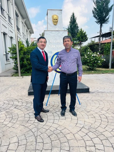 Ramazan Öksüz: “Yaşanabilir Bir Türkiye’nin Temel Taşı Muhtarlarımızdır”