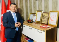 Payas İlçe Başkanı Ramazan Öksüz: “Saraylarla, camilerle değil; adalet ve değerlerle ayağa kalkarız”